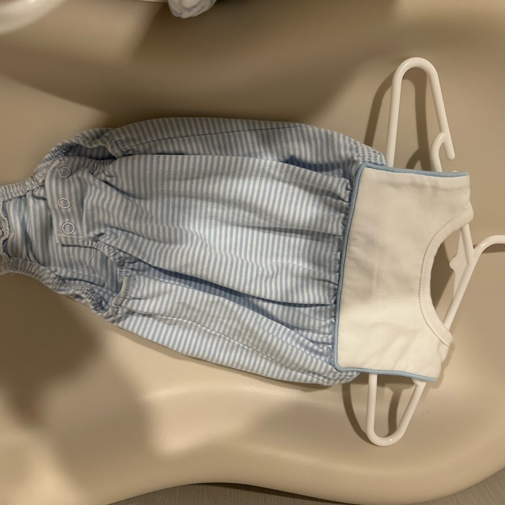 Blue stripe boy bib bubble